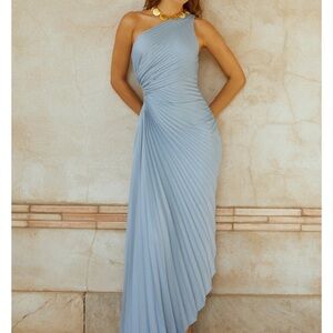 Elegant One-Shoulder Blue Dress